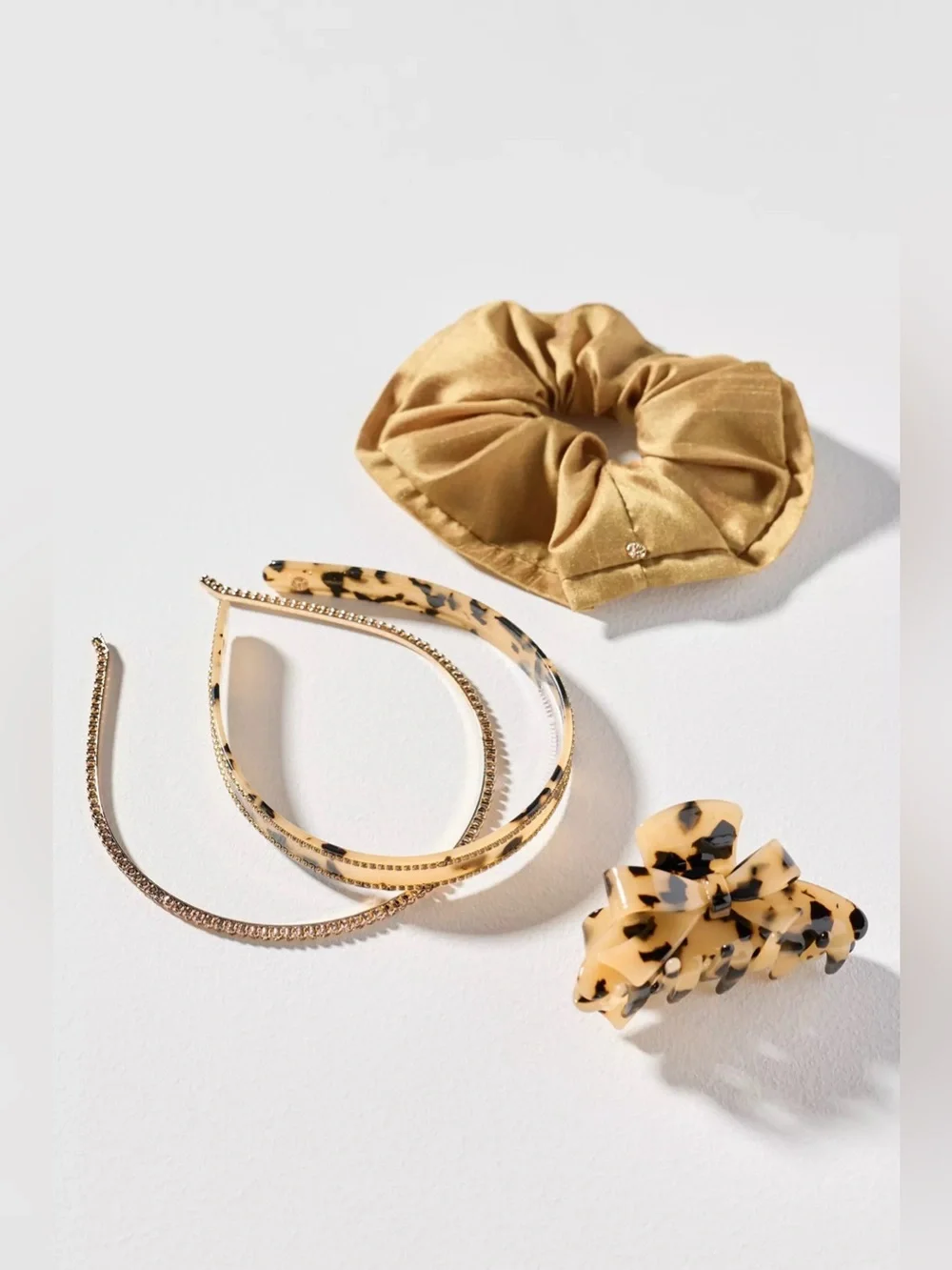 NWT Anthropologie Violet & Brooks Everyday Essentials Hair Accessory Gift Box